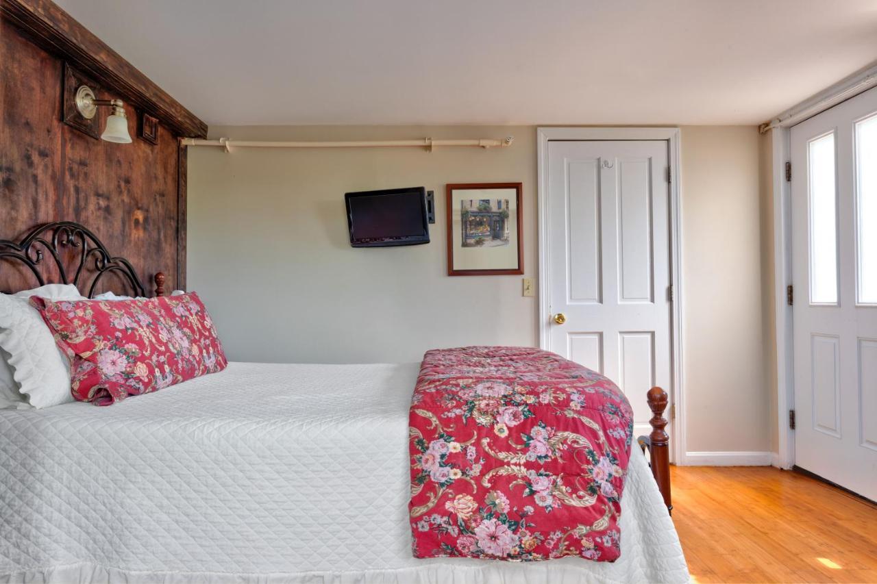 Bed and Breakfast Avonlea Нью-Шорхэм Экстерьер фото