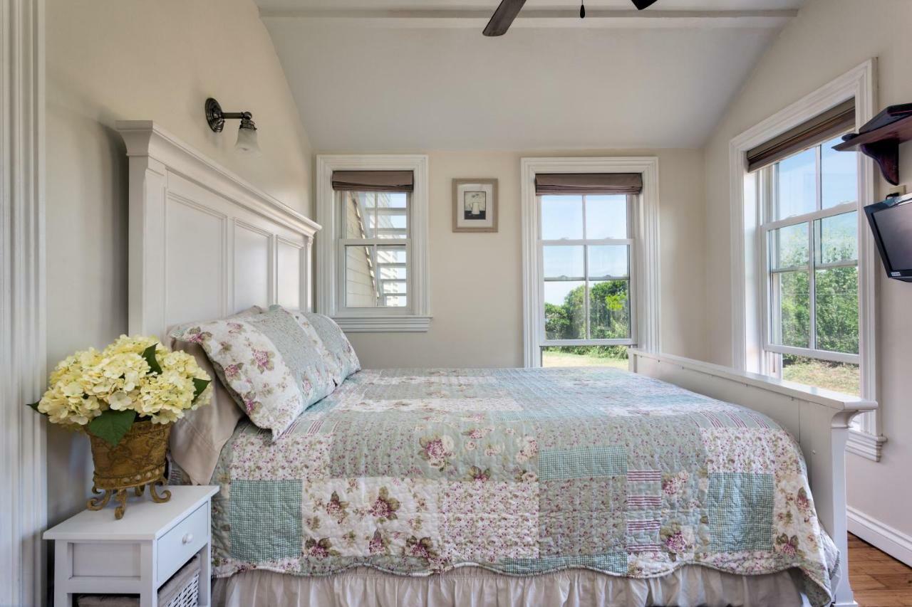 Bed and Breakfast Avonlea Нью-Шорхэм Экстерьер фото